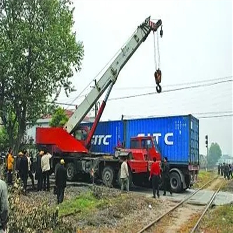 珠海如何快速找到附近的吊车救援公司